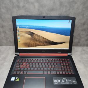 Acer Nitro 5 | 15.6" FHD | i7-7700HQ | 16GB | SSD 512 GB | GTX 1050 Ti 4 GB
