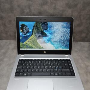 HP ProBook 430 G4 | 13.3" HD | i3-7100U | 8GB | SSD 128 GB
