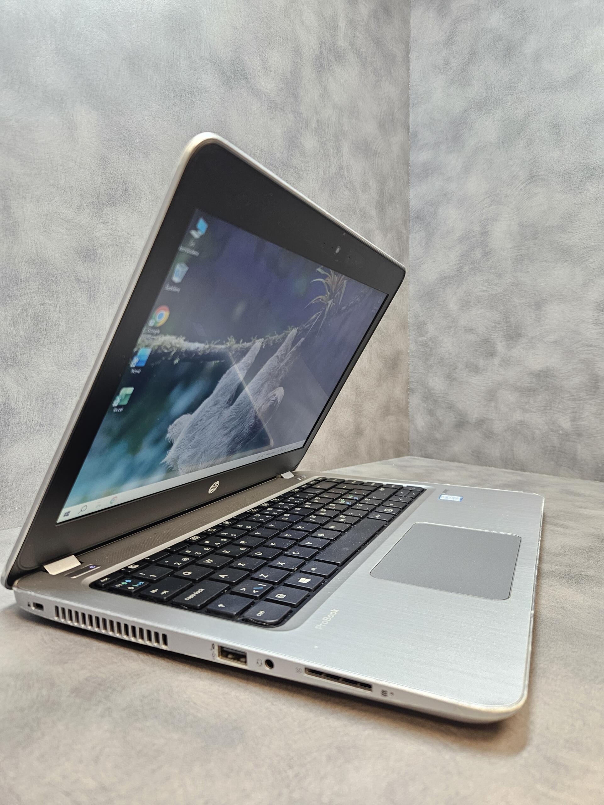 HP ProBook 430 G4 | 13.3" HD | i3-7100U | 8GB | SSD 128 GB - Image 3