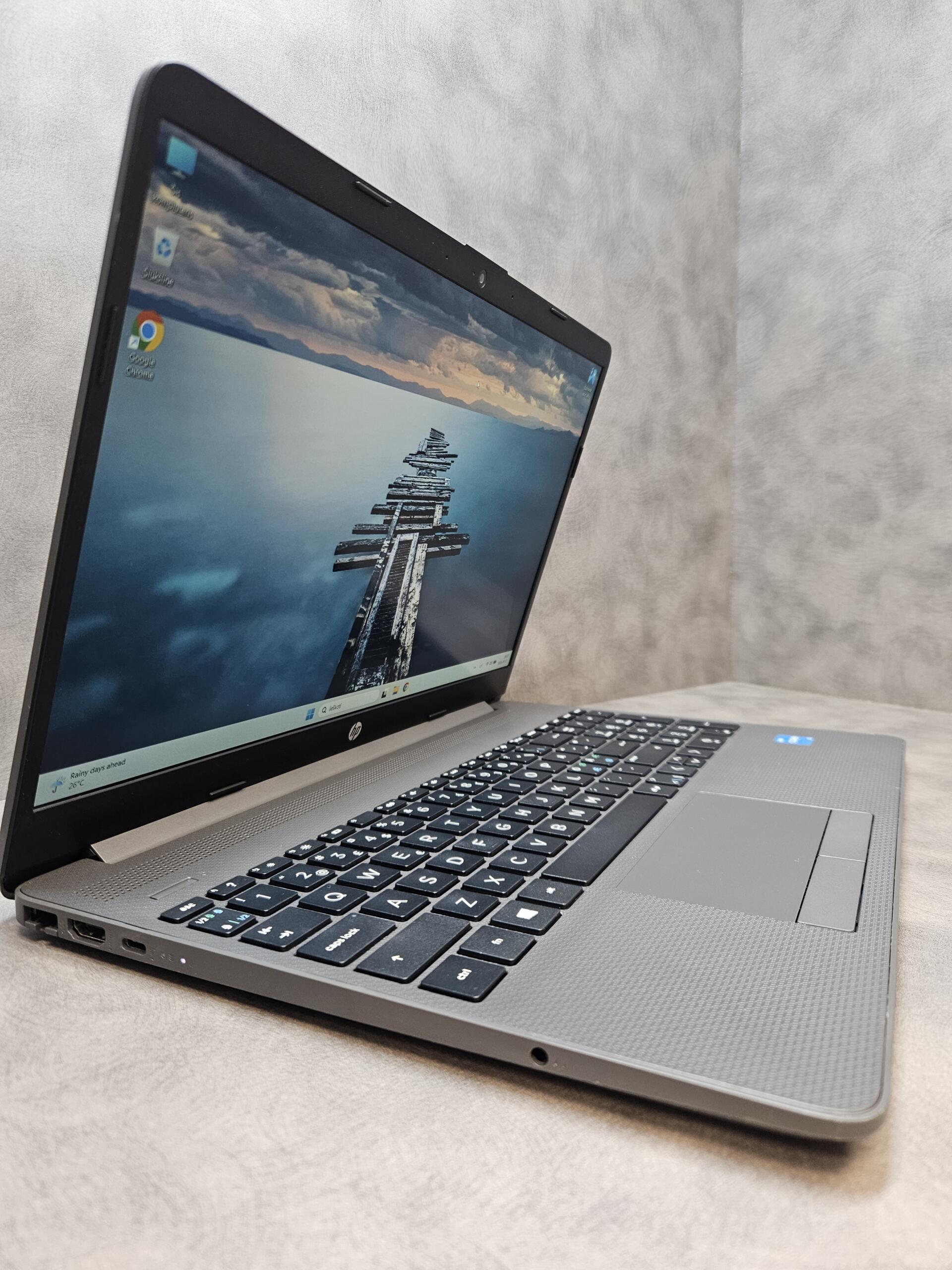HP 250 G8 | 15.6" FHD | i3-1115G4 | 8GB | SSD 256 GB - Image 3