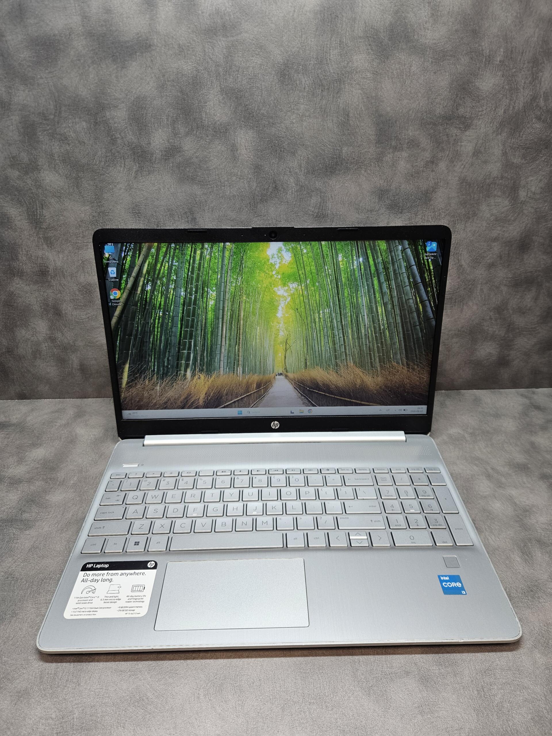 HP 15 | 15.6" FHD | i3-1115G4 | 8GB | SSD 256 GB