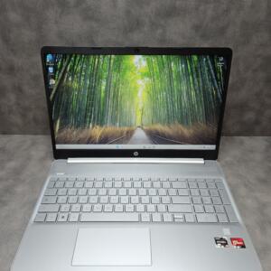HP 15S-EQ3007NL | 15.6" FHD | Ryzen 5 5625U | 8GB | SSD 256 GB