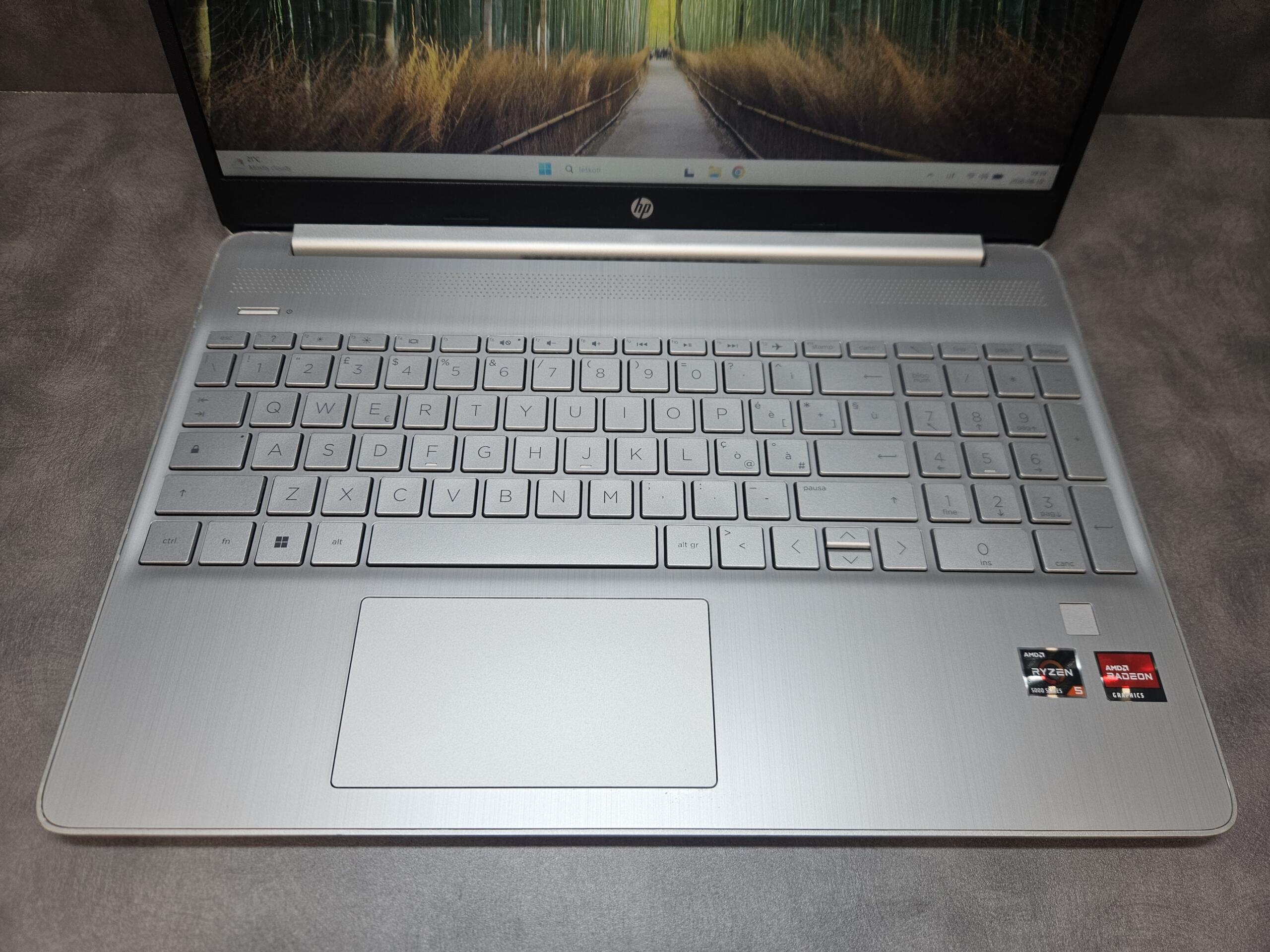 HP 15S-EQ3007NL | 15.6" FHD | Ryzen 5 5625U | 8GB | SSD 256 GB - Image 2