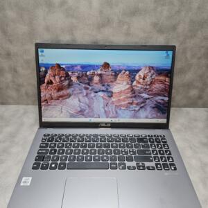 ASUS R521JA | 15.6" FHD | i3-1005G1 | 8GB | SSD 256 GB