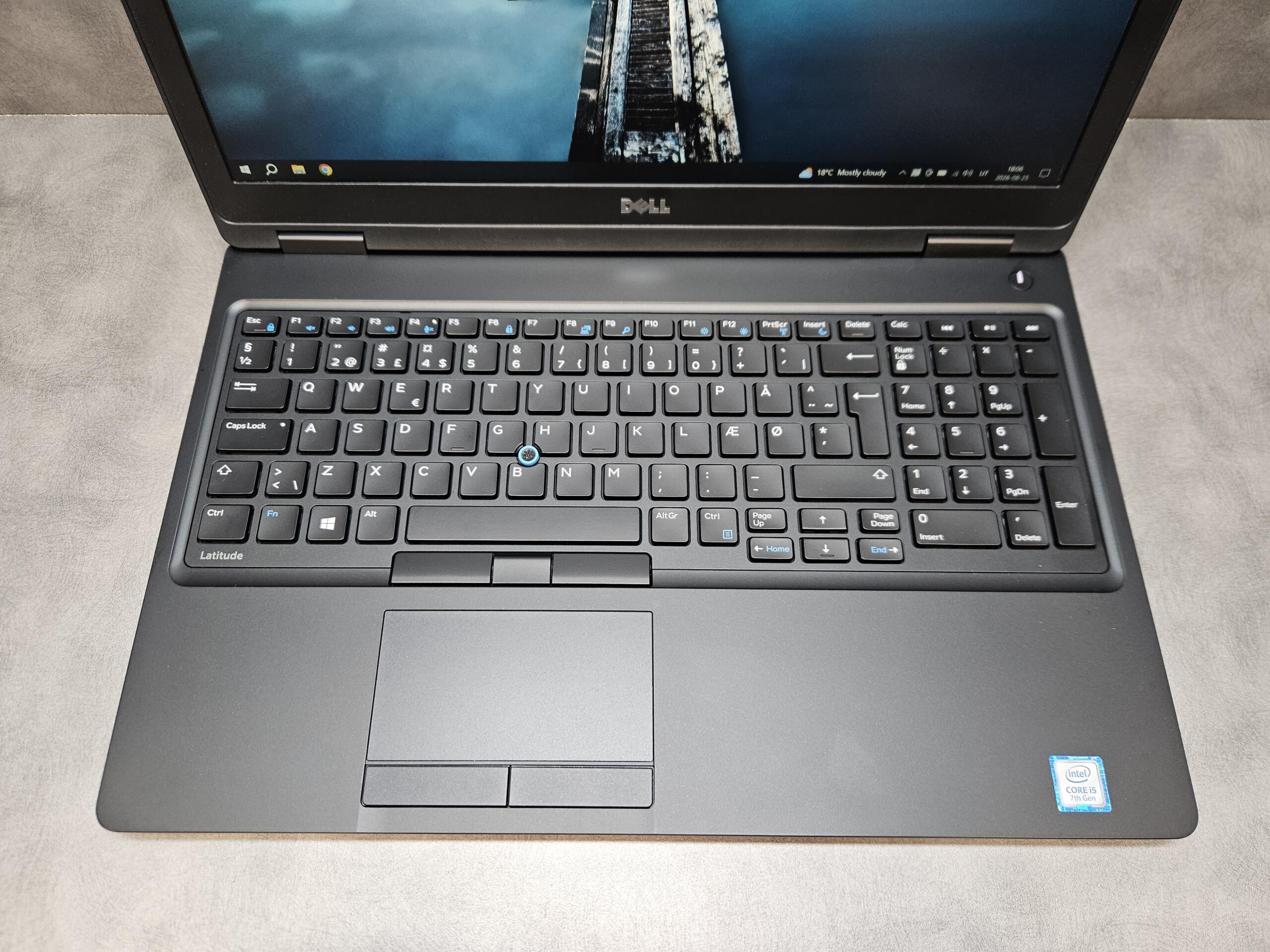 Dell Latitude 5580 | 15.6" FHD | i5-7200U | 8GB | SSD 128 GB - Image 2