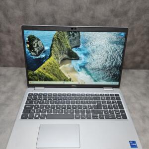 Dell Latitude 5530 | 15.6" FHD Touch | i7-1255U | 16GB | SSD 256 GB