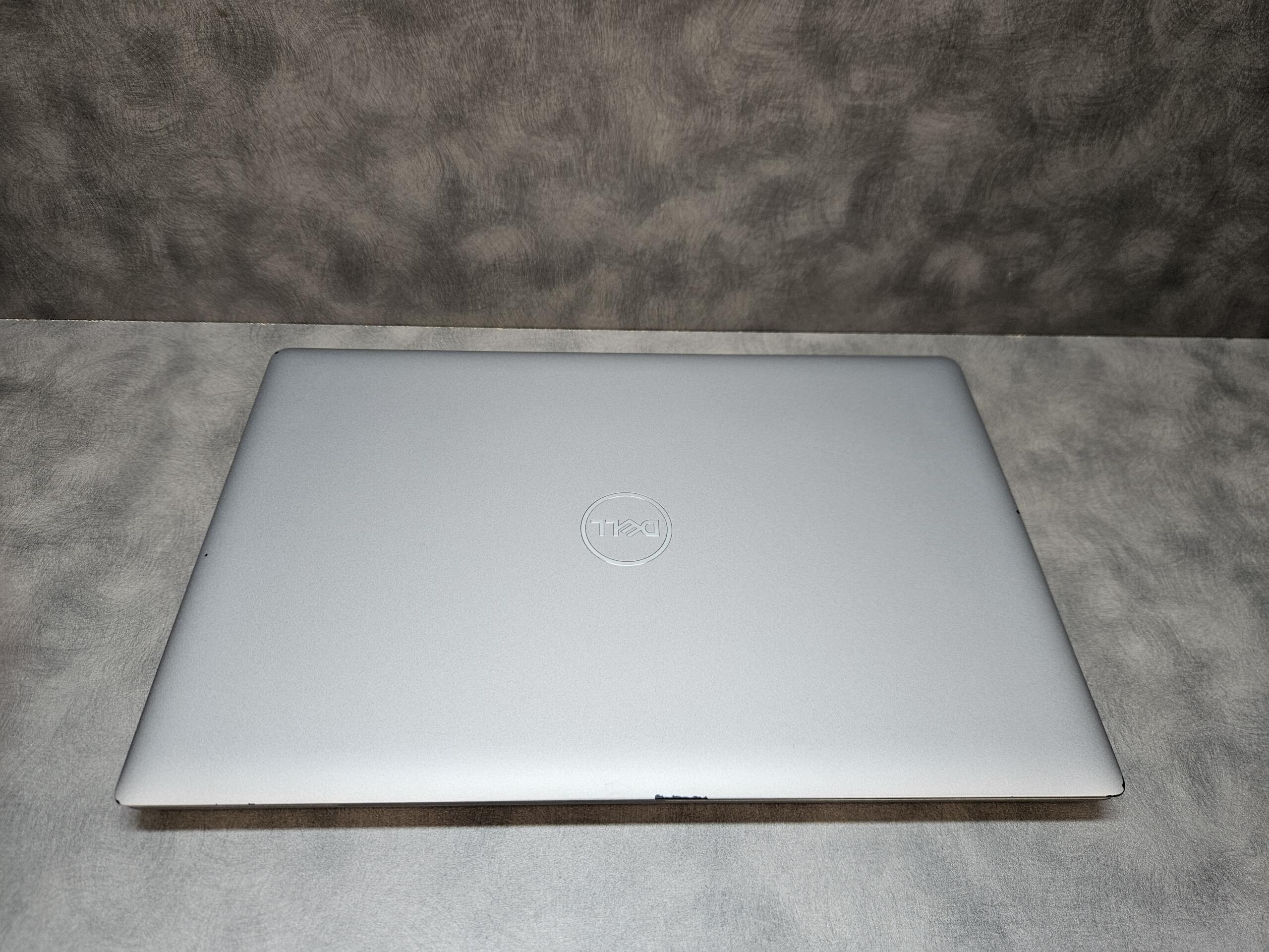 Dell Latitude 5530 | 15.6" FHD Touch | i7-1255U | 16GB | SSD 256 GB - Image 5