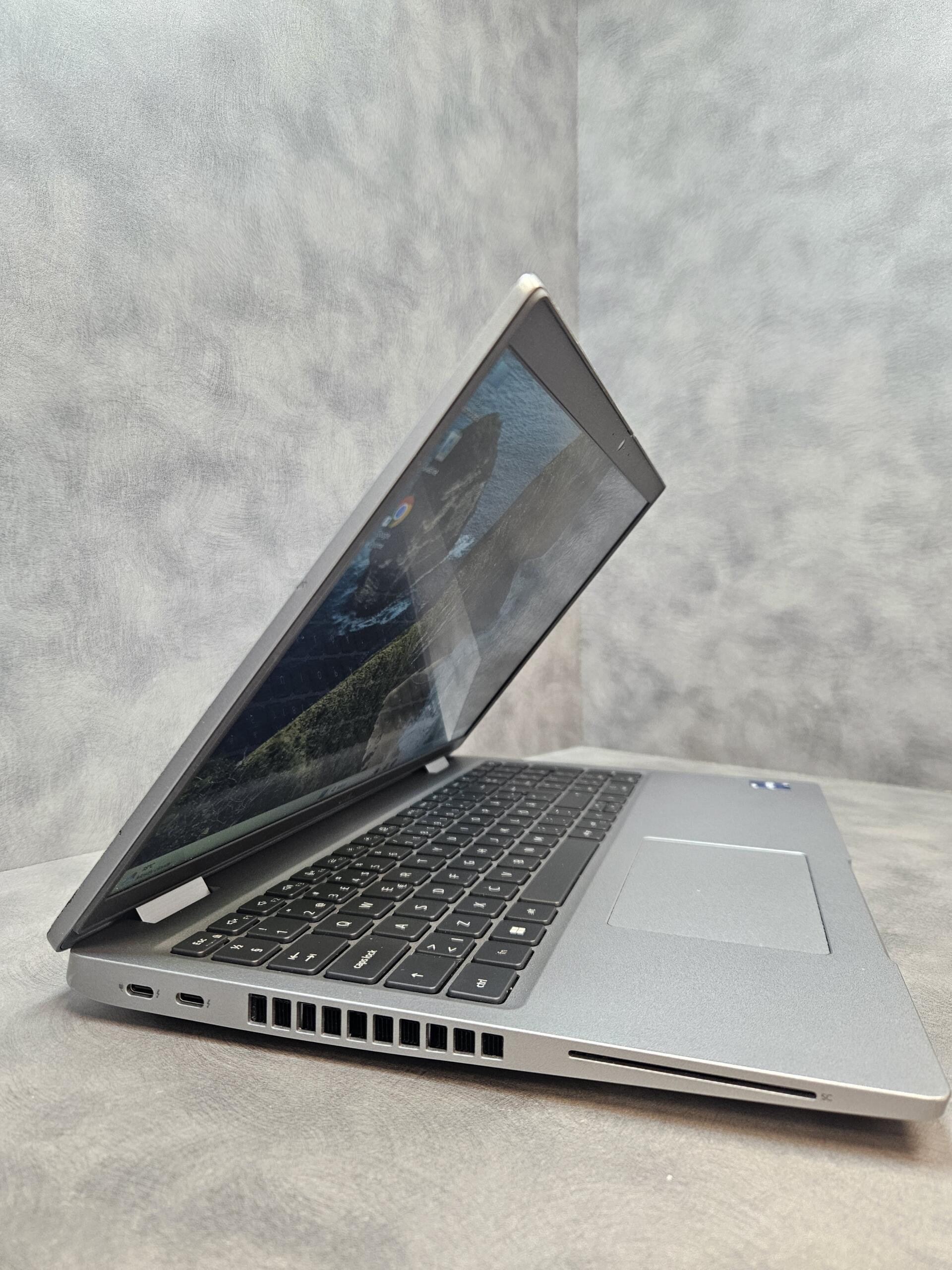 Dell Latitude 5530 | 15.6" FHD IPS | i5-1245U | 16GB | SSD 256 GB - Image 4