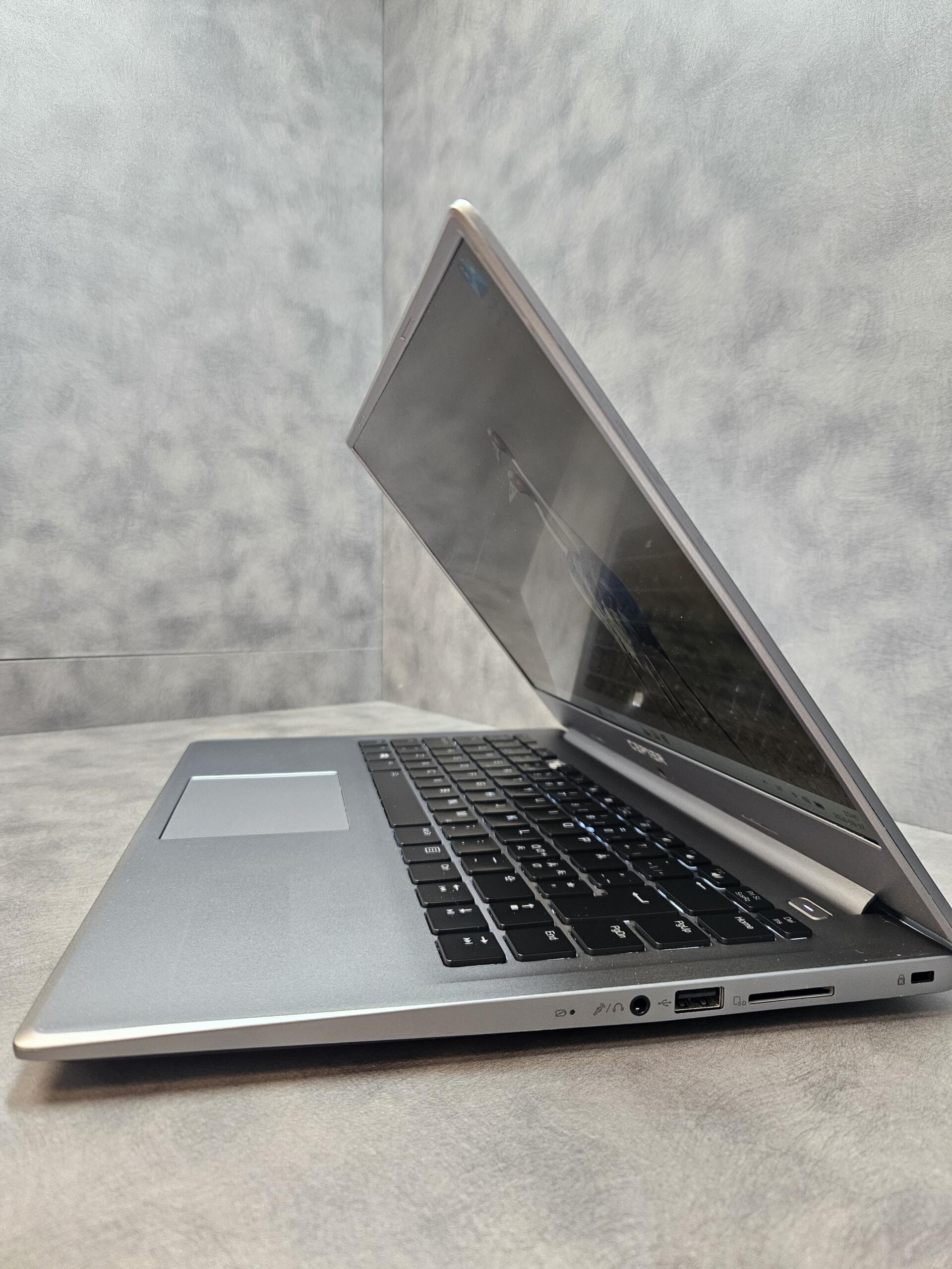Cepter N530-02 | 15.6" FHD | i5-10210U | 16GB | SSD 250 GB - Image 4