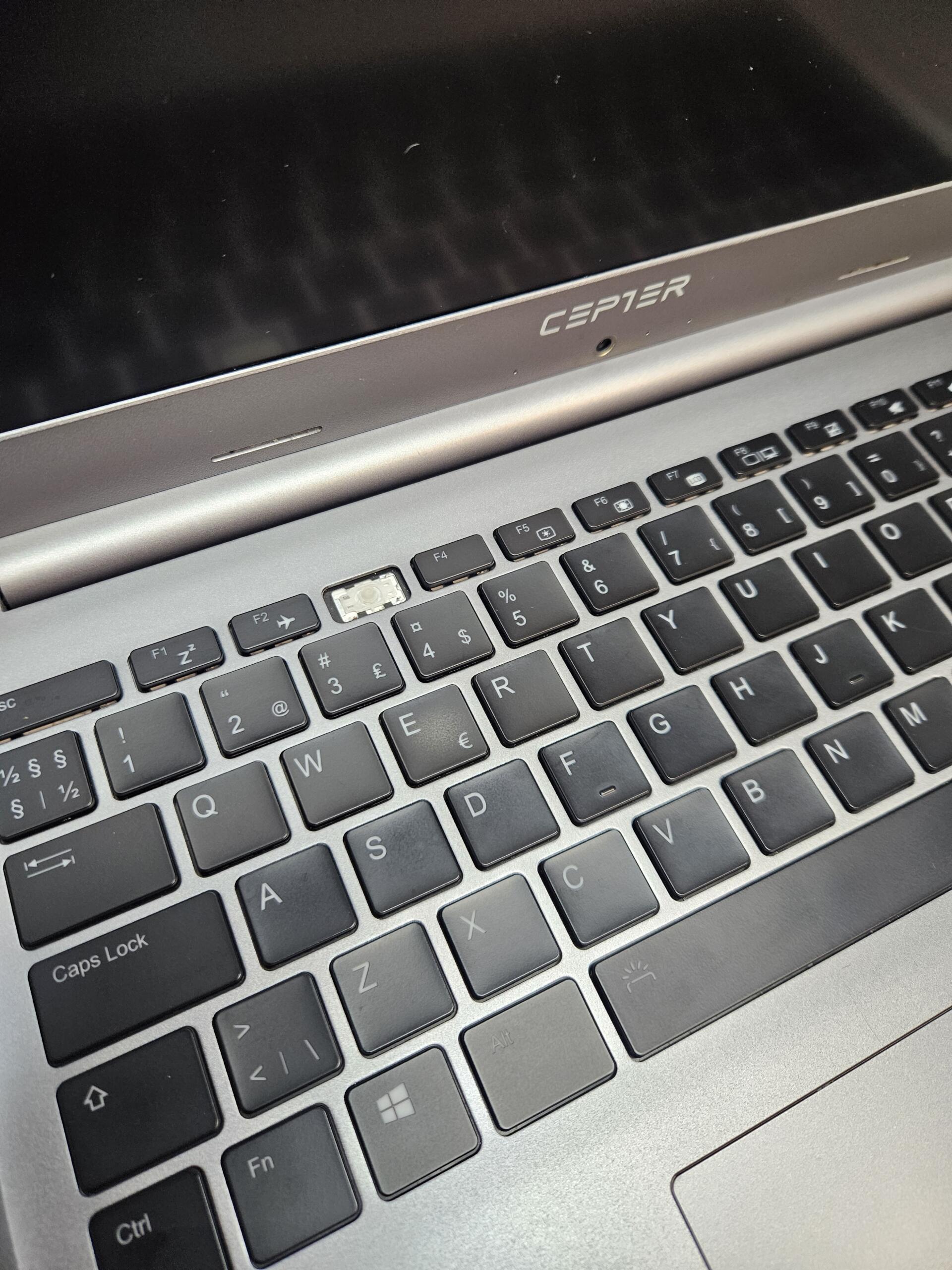 Cepter N530-02 | 15.6" FHD | i5-10210U | 16GB | SSD 250 GB - Image 5