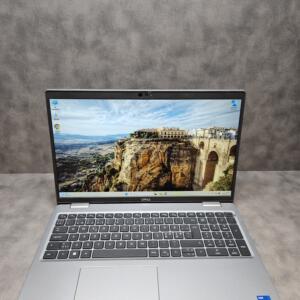 Dell Latitude 5530 | 15.6" FHD IPS | i5-1235U | 16GB | SSD 512 GB