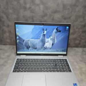 Dell Precision 3560 | 15.6" FHD IPS | i5-1135G7 | 16GB | SSD 256 GB