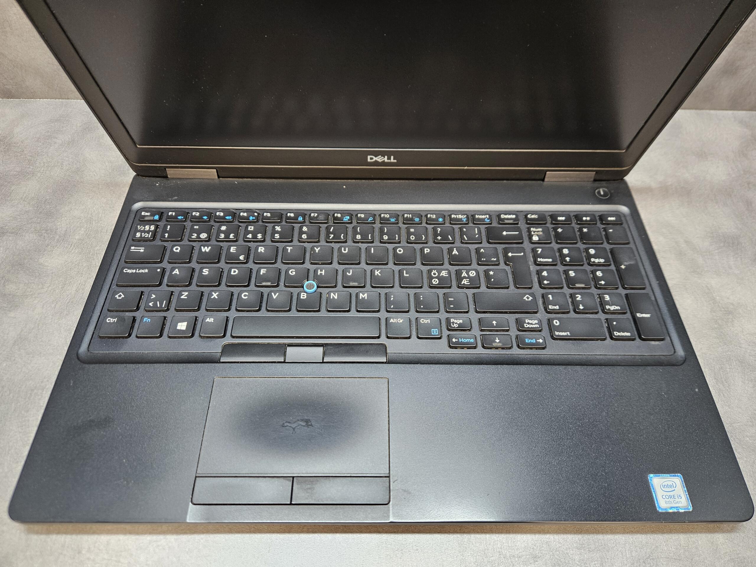 Dell Latitude 5590 | 15.6" FHD | i5-8250U | 8GB | SSD 256 GB - Image 2