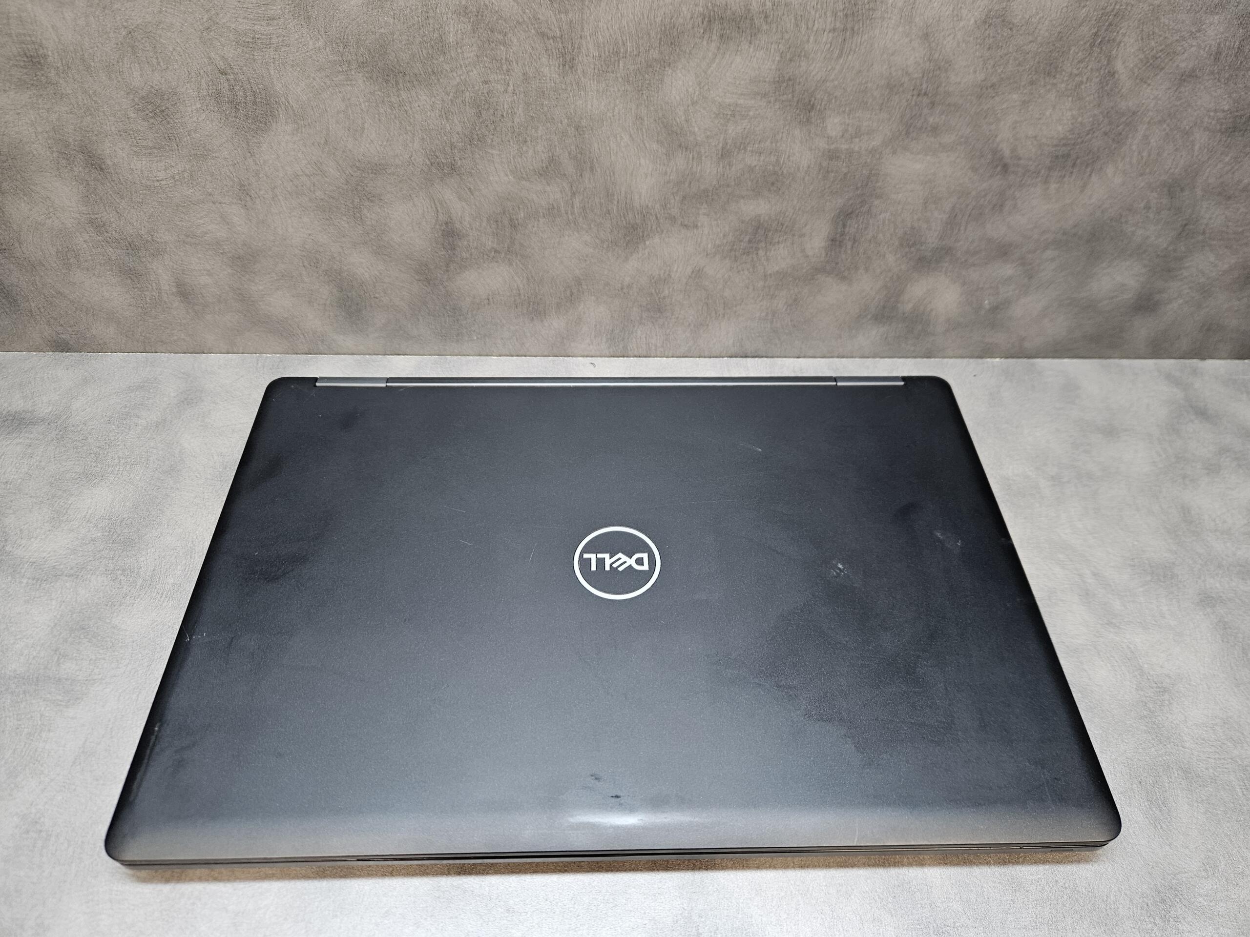Dell Latitude 5590 | 15.6" FHD | i5-8250U | 8GB | SSD 256 GB - Image 5
