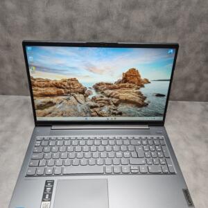 Lenovo ideaPad 5 | 15.6" FHD | i3-1115G4 | 8GB | SSD 128 GB