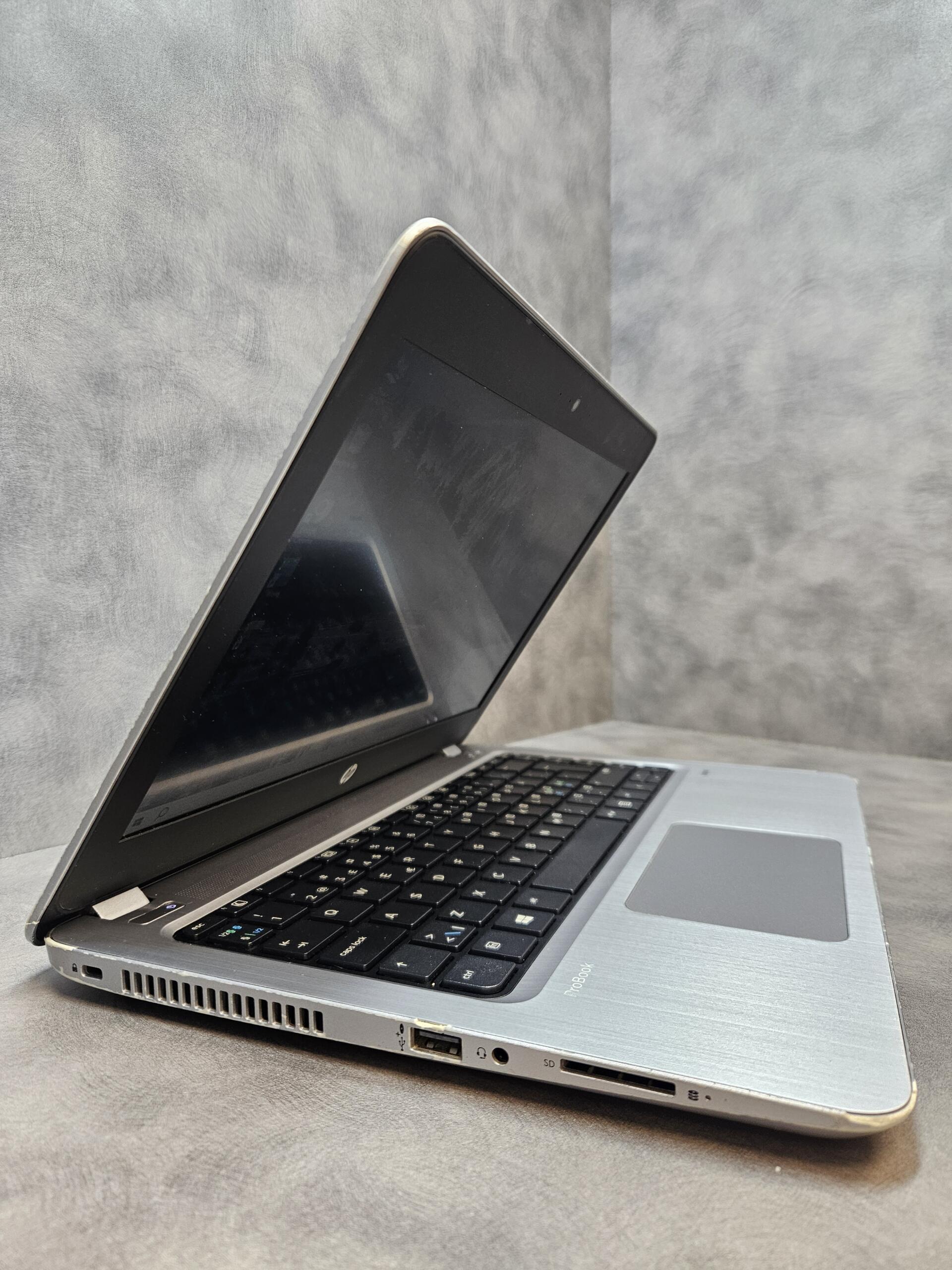 HP ProBook 430 G4 | 15.6" HD IPS | i3-7100U | 8GB | SSD 128 GB - Image 3