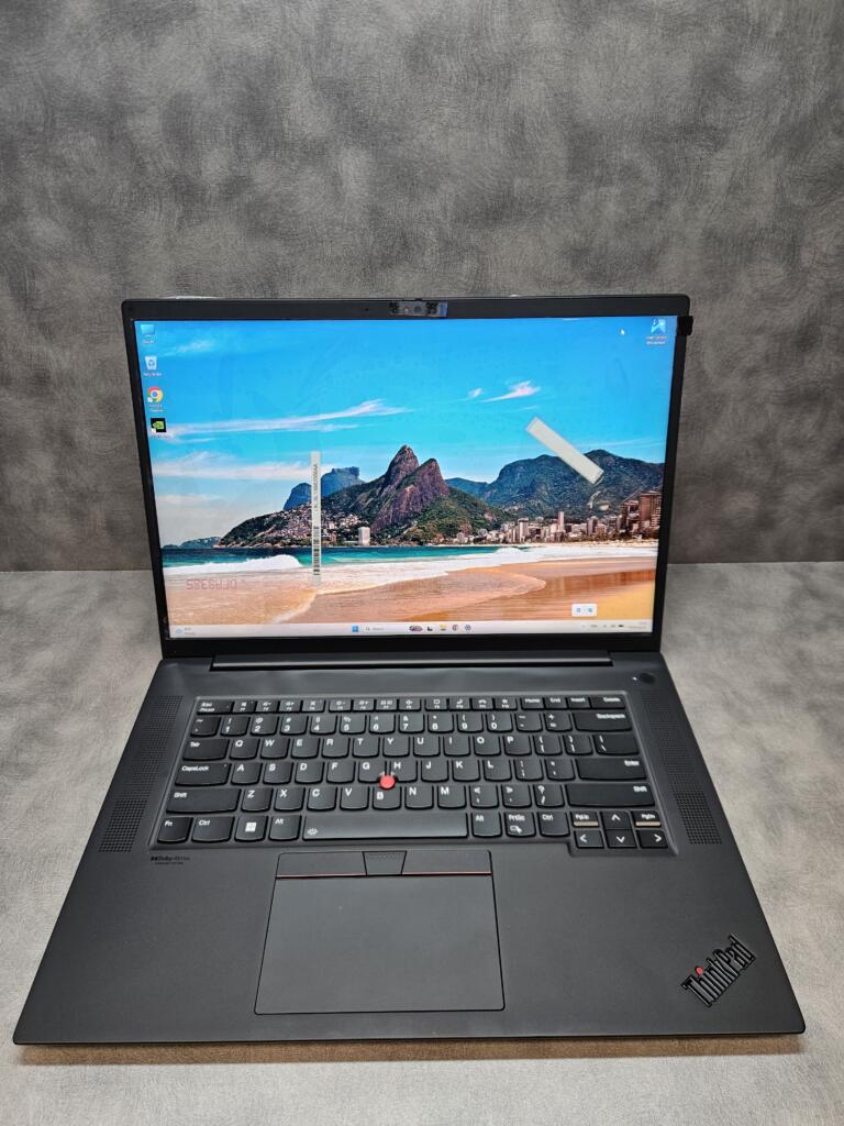 Lenovo ThinkPad P1 Gen 6 | 16.0" WQXGA IPS 165 Hz 500 Nits | i9-13900H | 32GB | SSD 1 TB