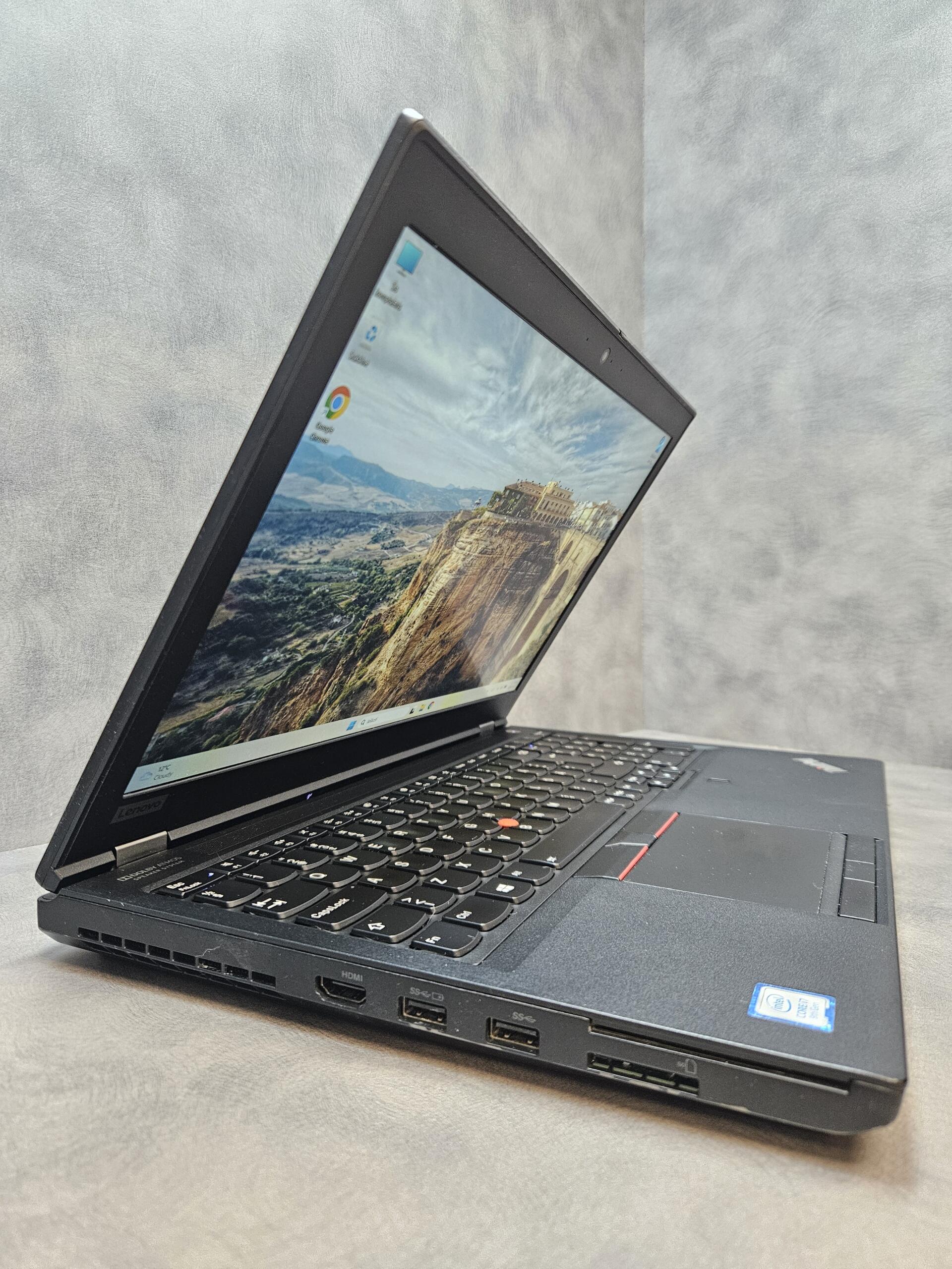 Lenovo ThinkPad P53 | 15.6" FHD IPS | i7-9750H | 16GB | SSD 512 GB - Image 3